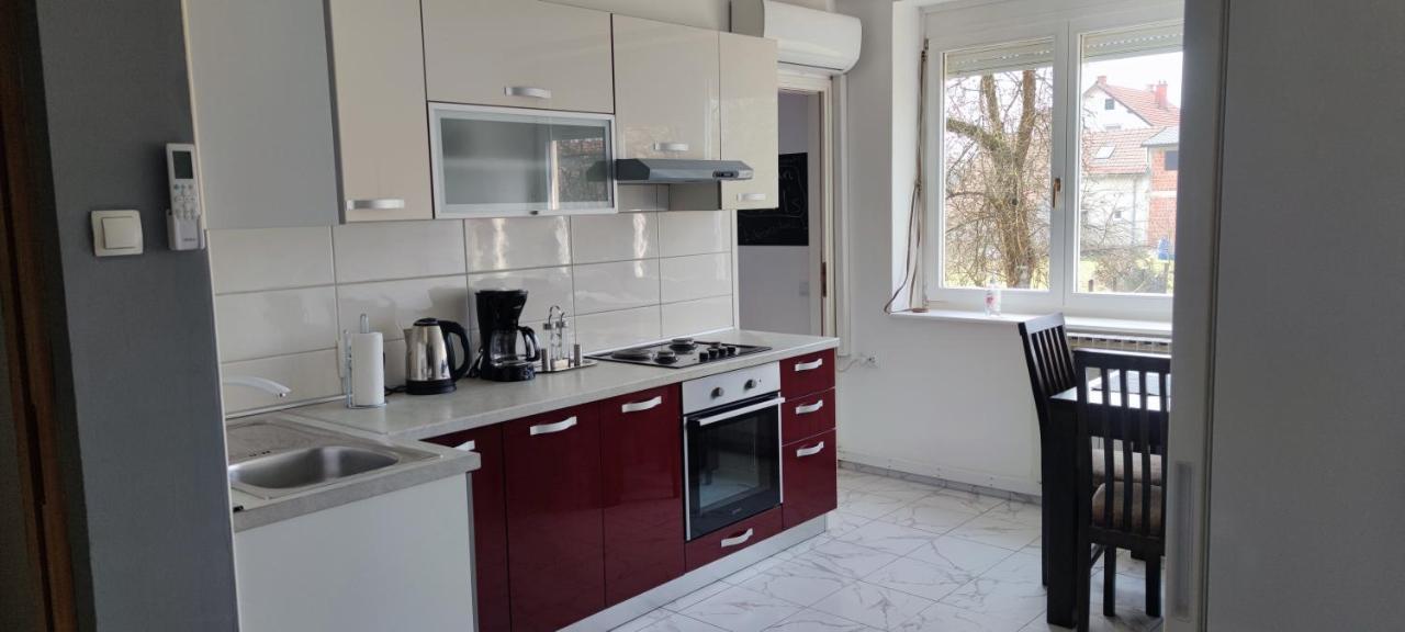 Apartman M&M'S Διαμέρισμα Karlovac Εξωτερικό φωτογραφία